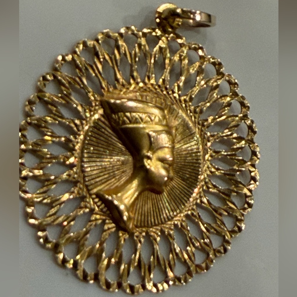 vintage 14k Egyptian pharaoh pendant - Picture 2 of 9